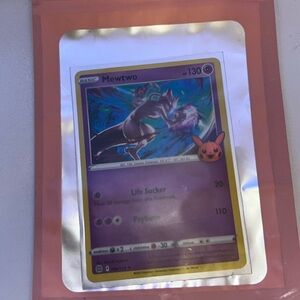 Mewtwo Pokémon card
